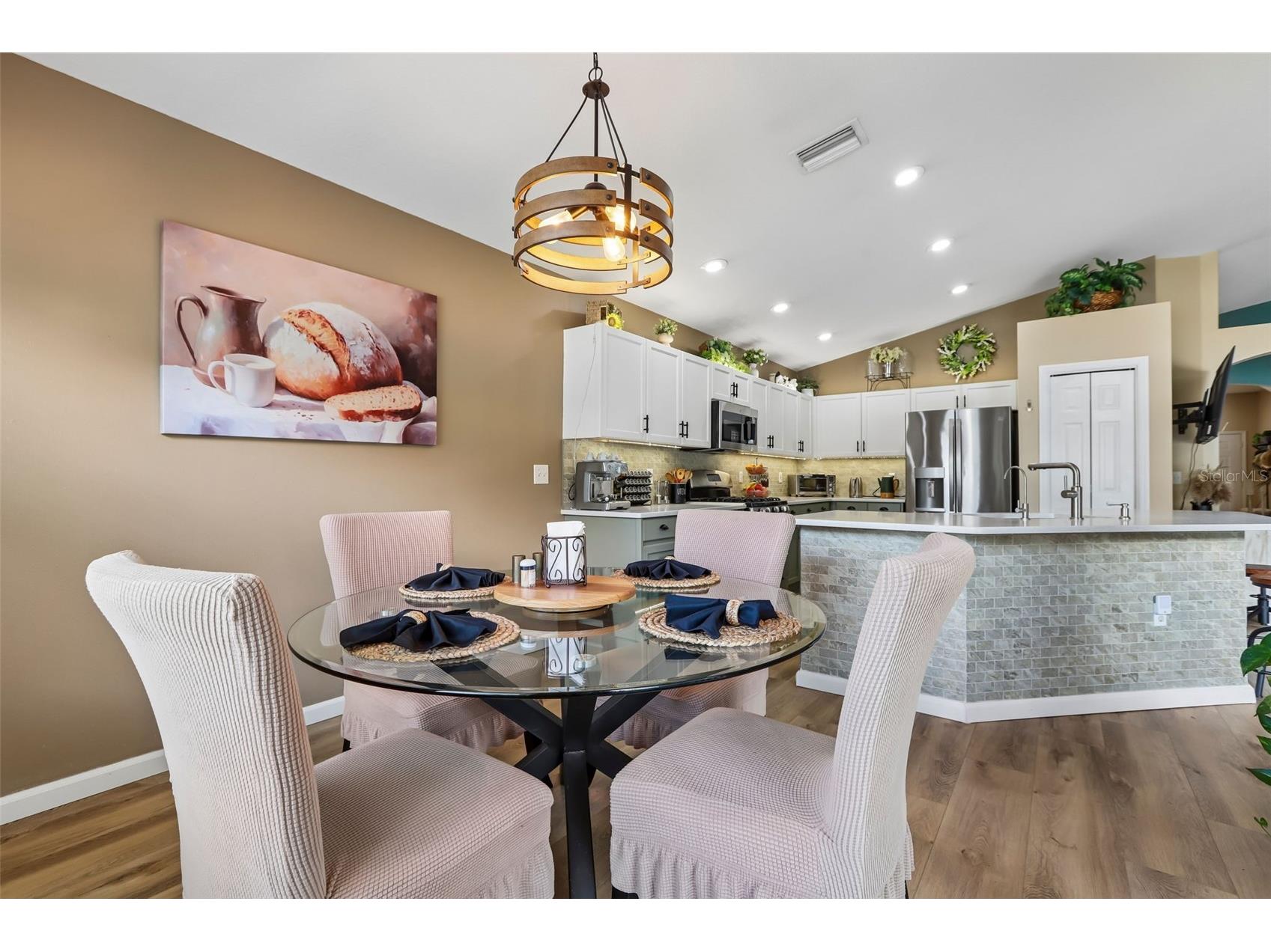 2708 Valencia Grove Drive Valrico FL 33596 TB8514882 image12