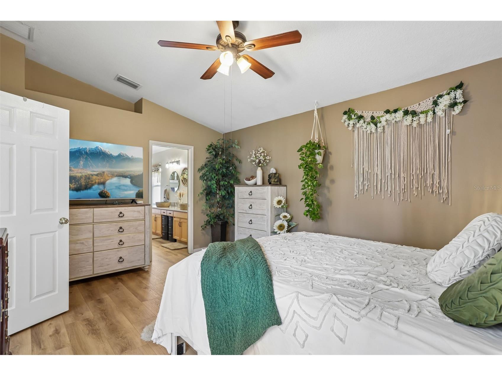 2708 Valencia Grove Drive Valrico FL 33596 TB8514882 image21