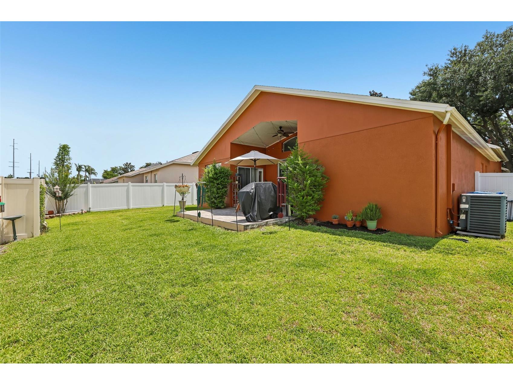 2708 Valencia Grove Drive Valrico FL 33596 TB8514882 image46