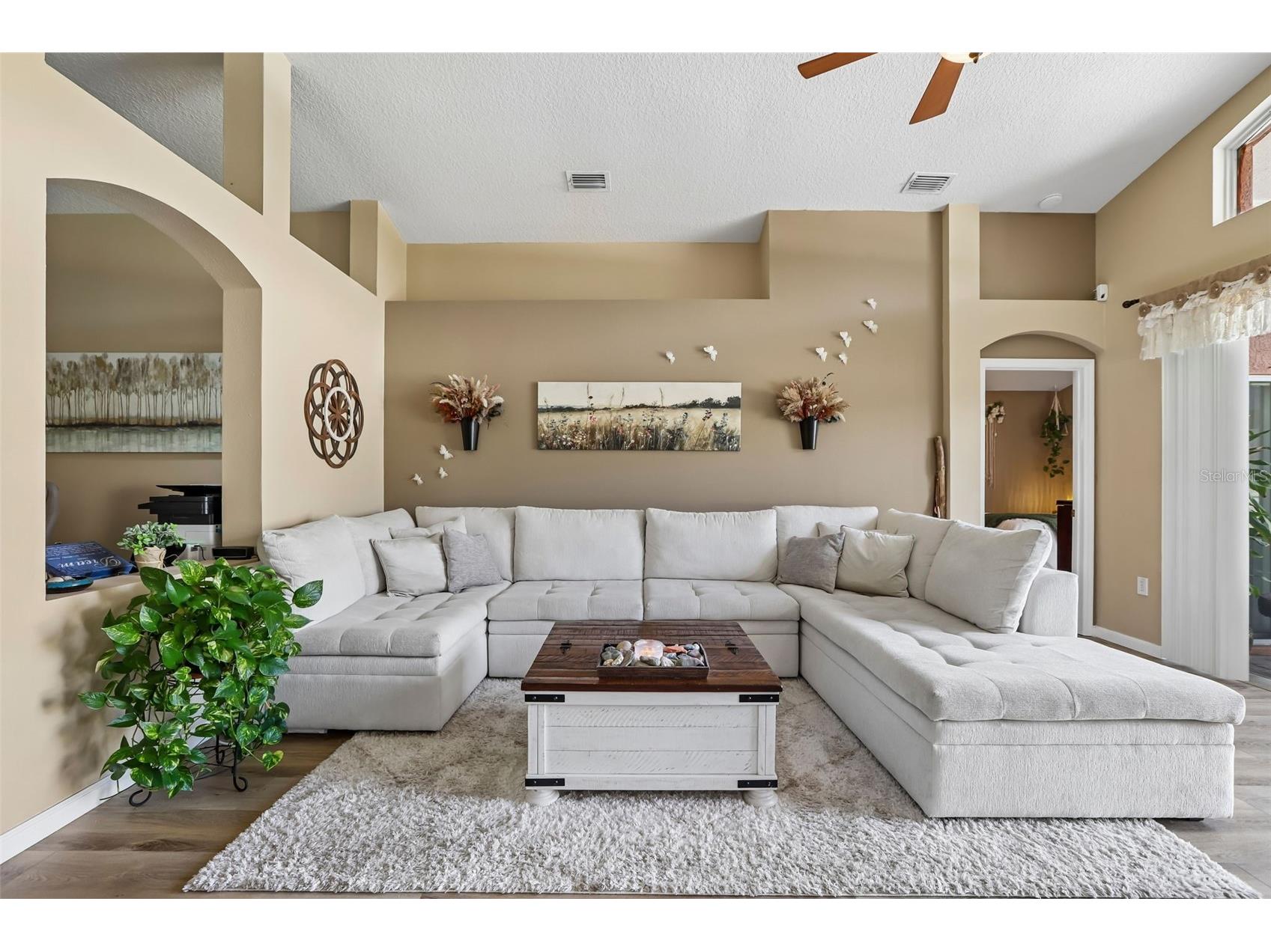 2708 Valencia Grove Drive Valrico FL 33596 TB8514882 image6