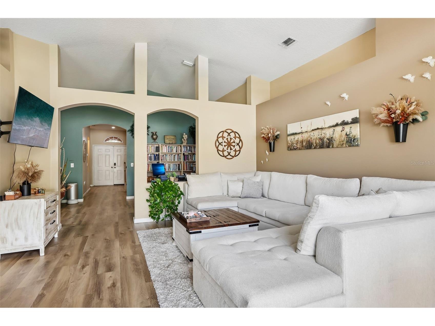 2708 Valencia Grove Drive Valrico FL 33596 TB8514882 image8