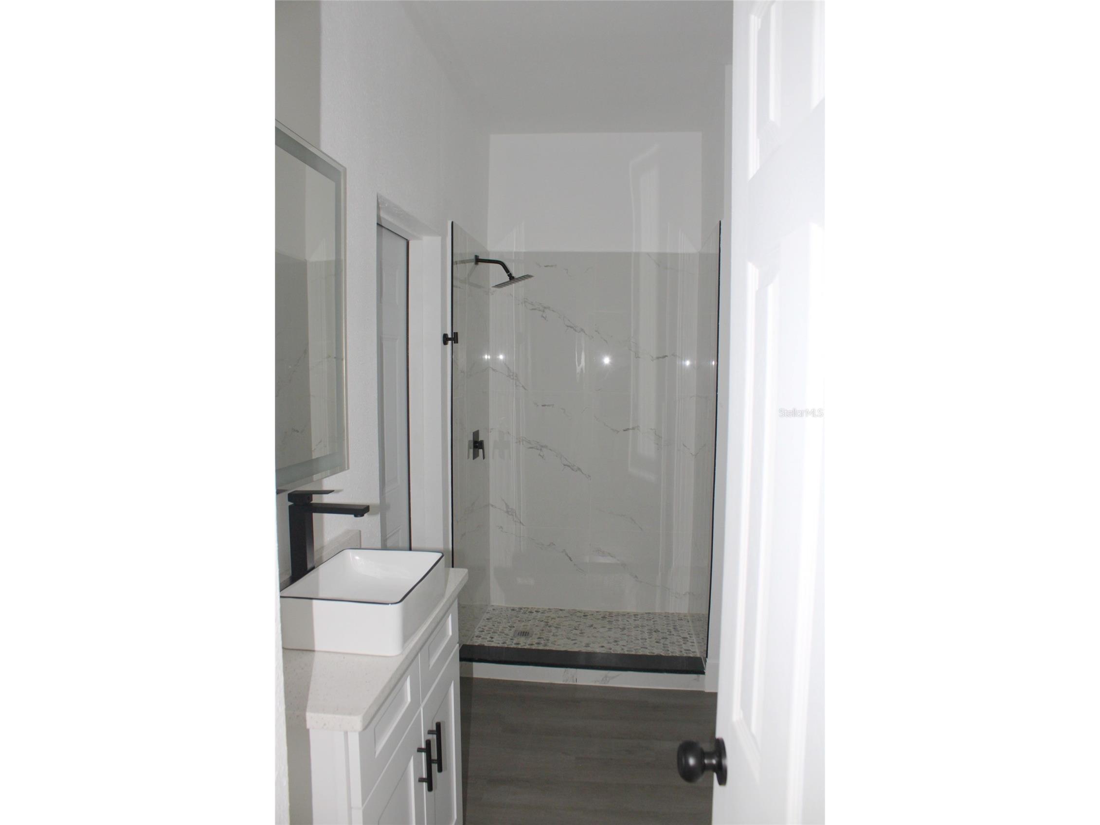 2708 W Elm Street Tampa FL 33614 TB8490187 image15