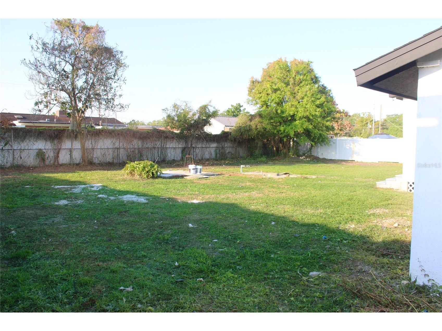 2708 W Elm Street Tampa FL 33614 TB8490187 image18