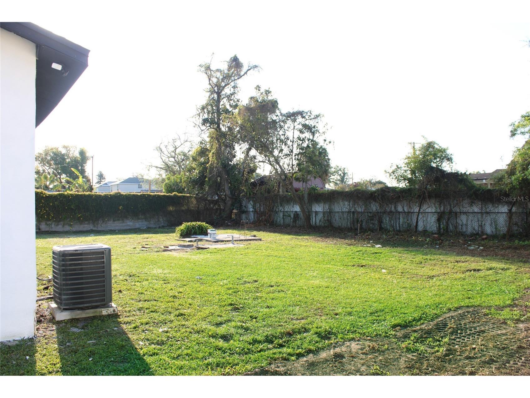 2708 W Elm Street Tampa FL 33614 TB8490187 image19