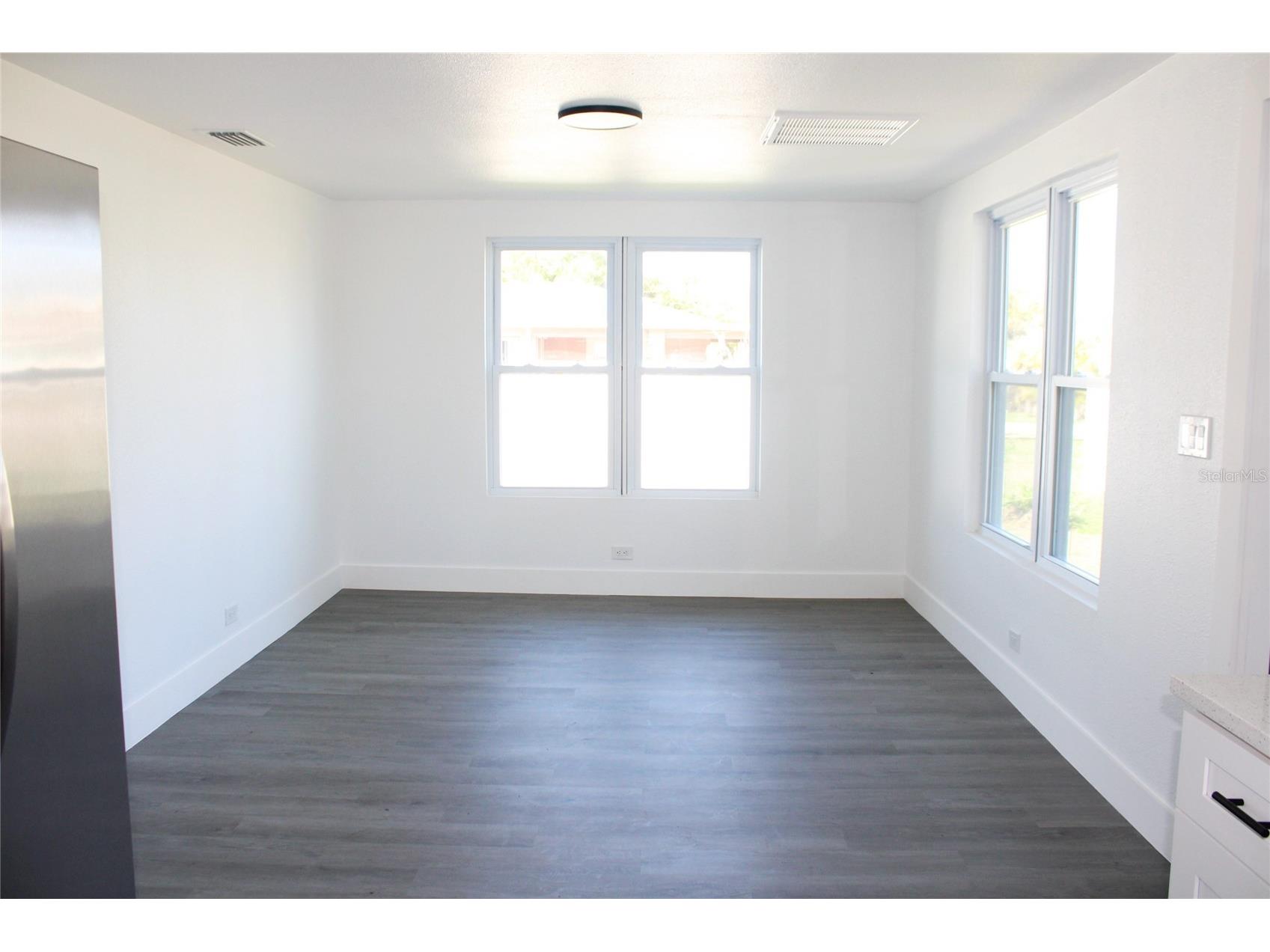 2708 W Elm Street Tampa FL 33614 TB8490187 image5