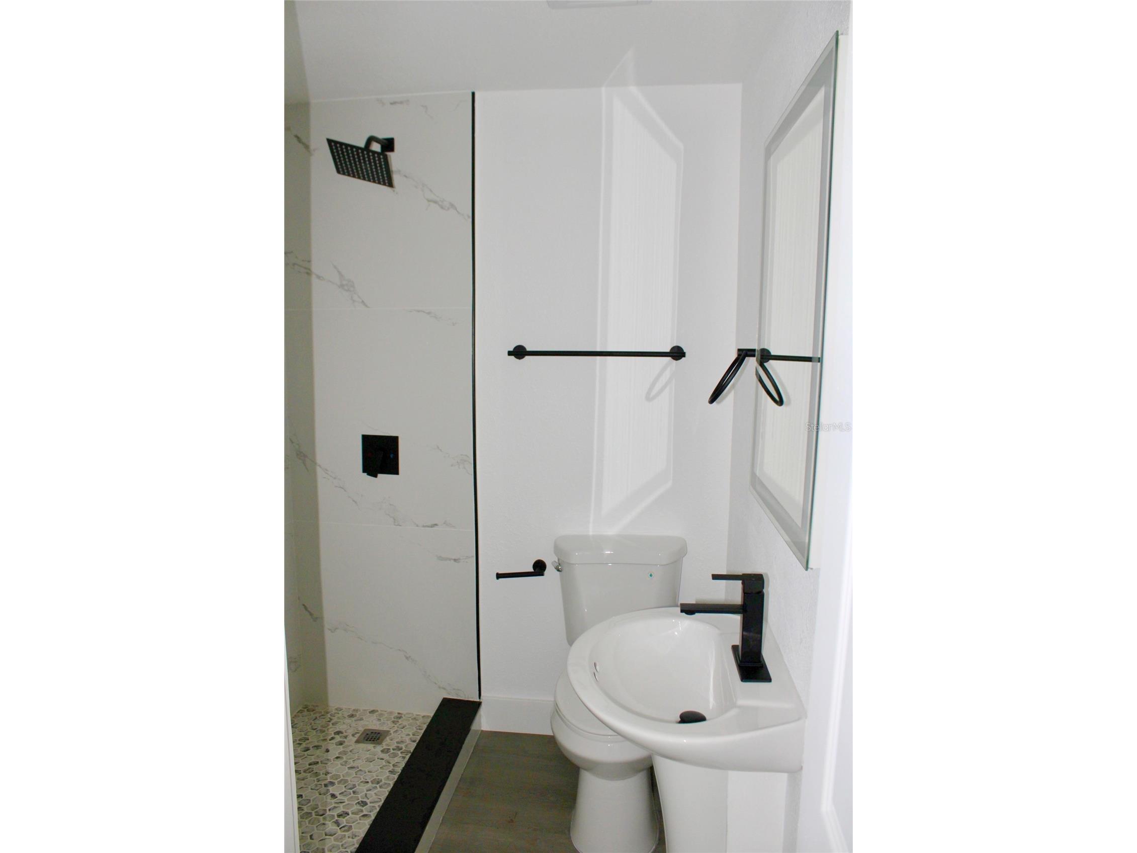 2708 W Elm Street Tampa FL 33614 TB8490187 image6