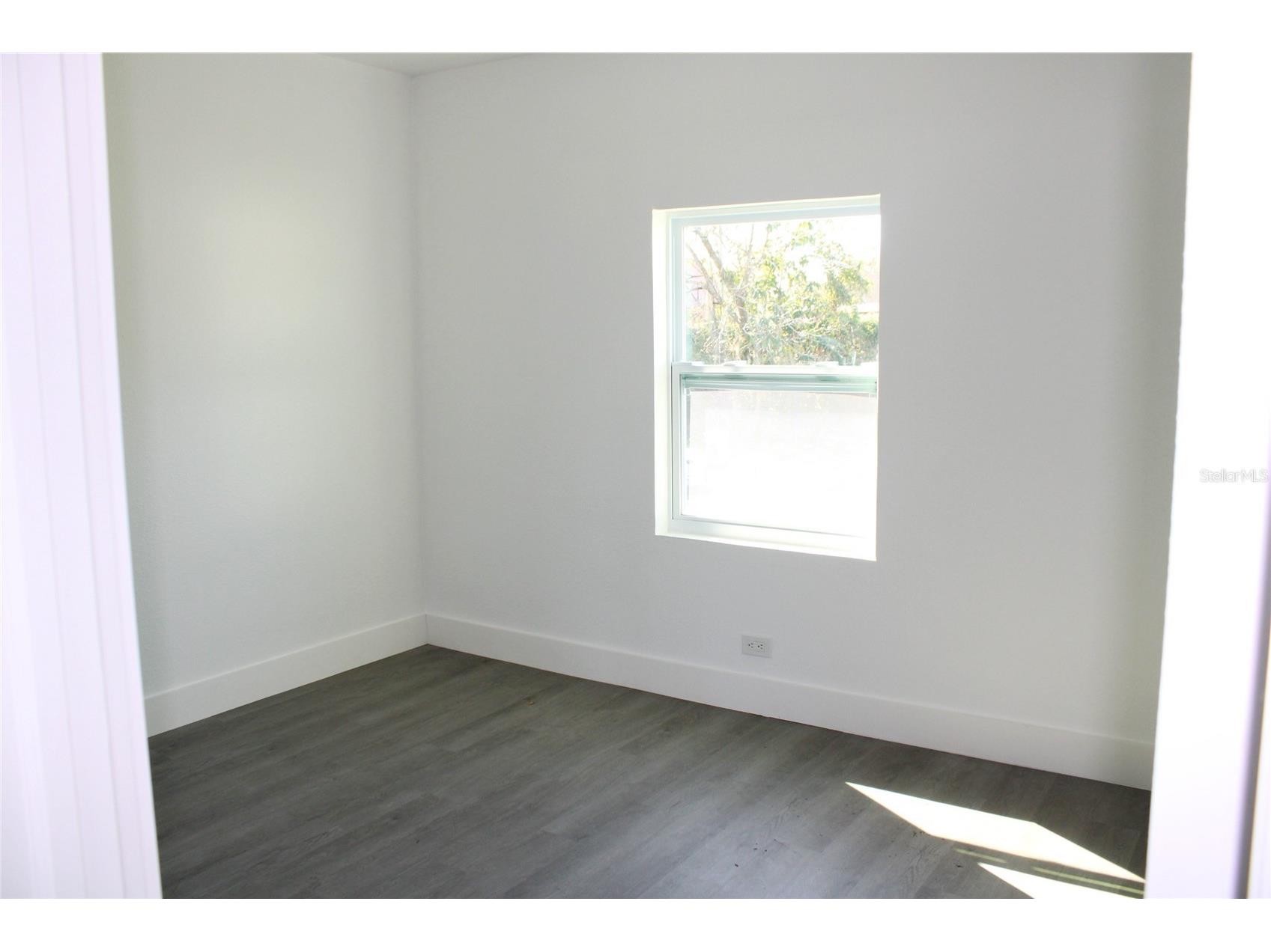 2708 W Elm Street Tampa FL 33614 TB8490187 image8