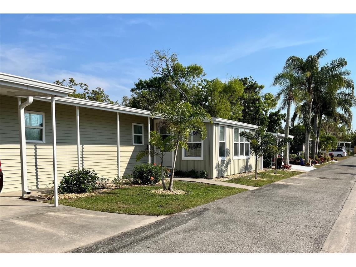 2709 16th Street Court W Bradenton FL 34205 A4577132 image1