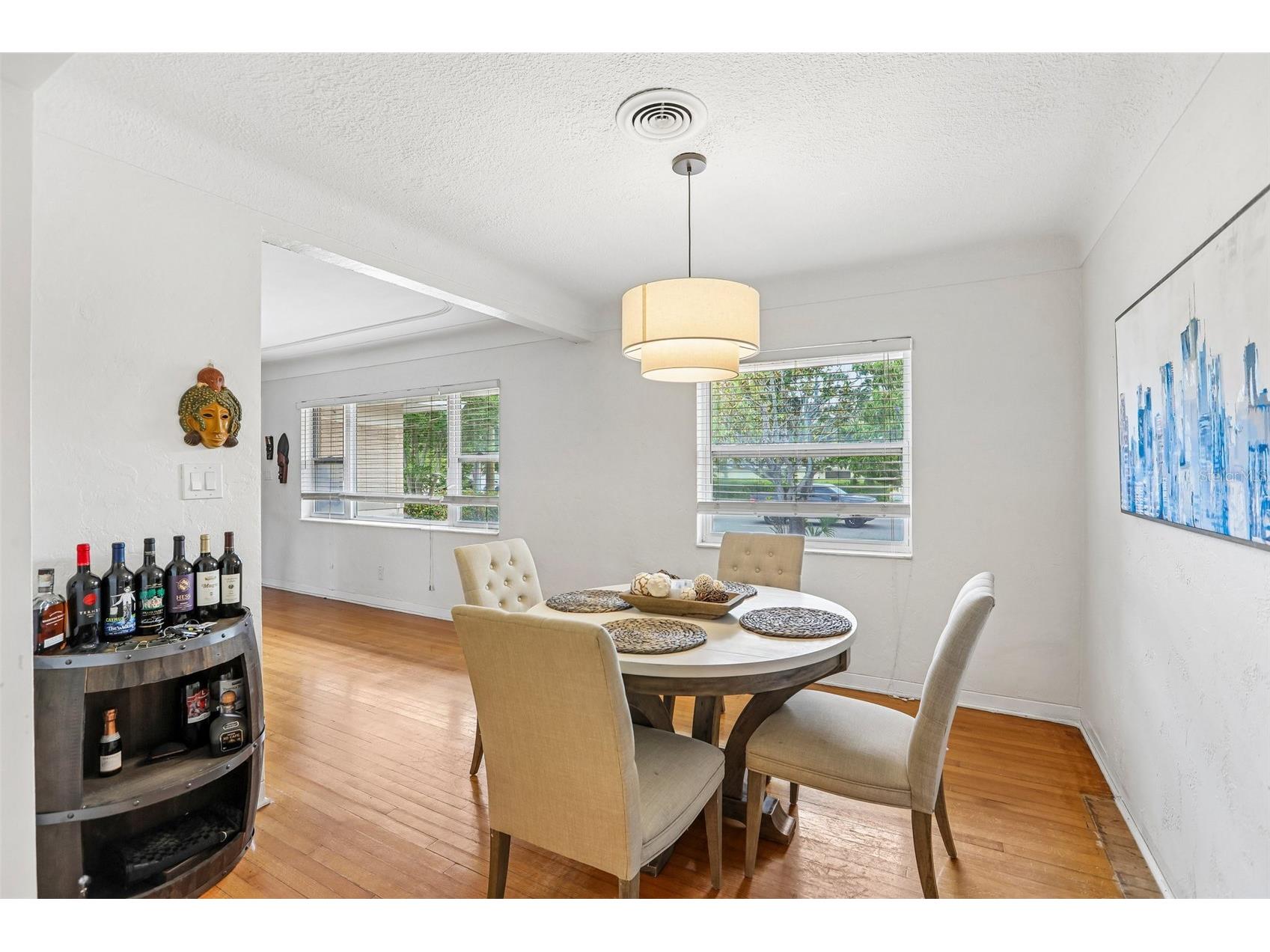 2709 49th Street N Saint Petersburg FL 33710 TB8515859 image11