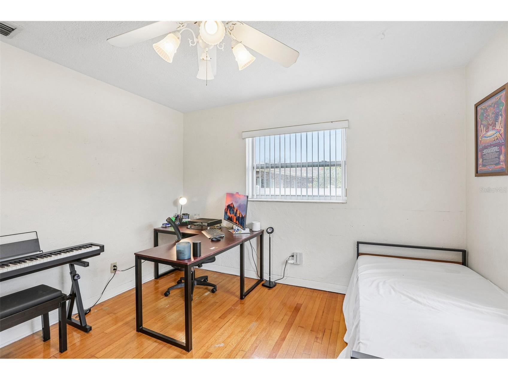 2709 49th Street N Saint Petersburg FL 33710 TB8515859 image18
