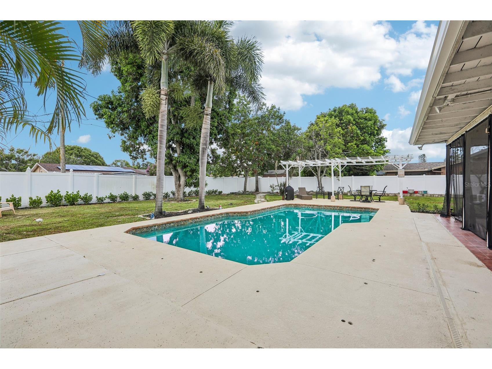 2709 49th Street N Saint Petersburg FL 33710 TB8515859 image28
