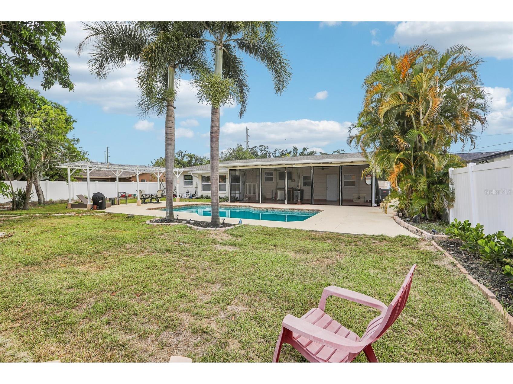 2709 49th Street N Saint Petersburg FL 33710 TB8515859 image31