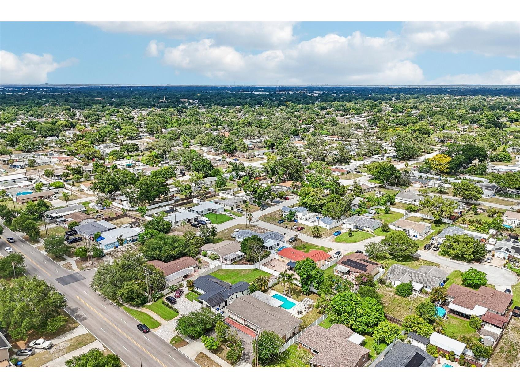 2709 49th Street N Saint Petersburg FL 33710 TB8515859 image38
