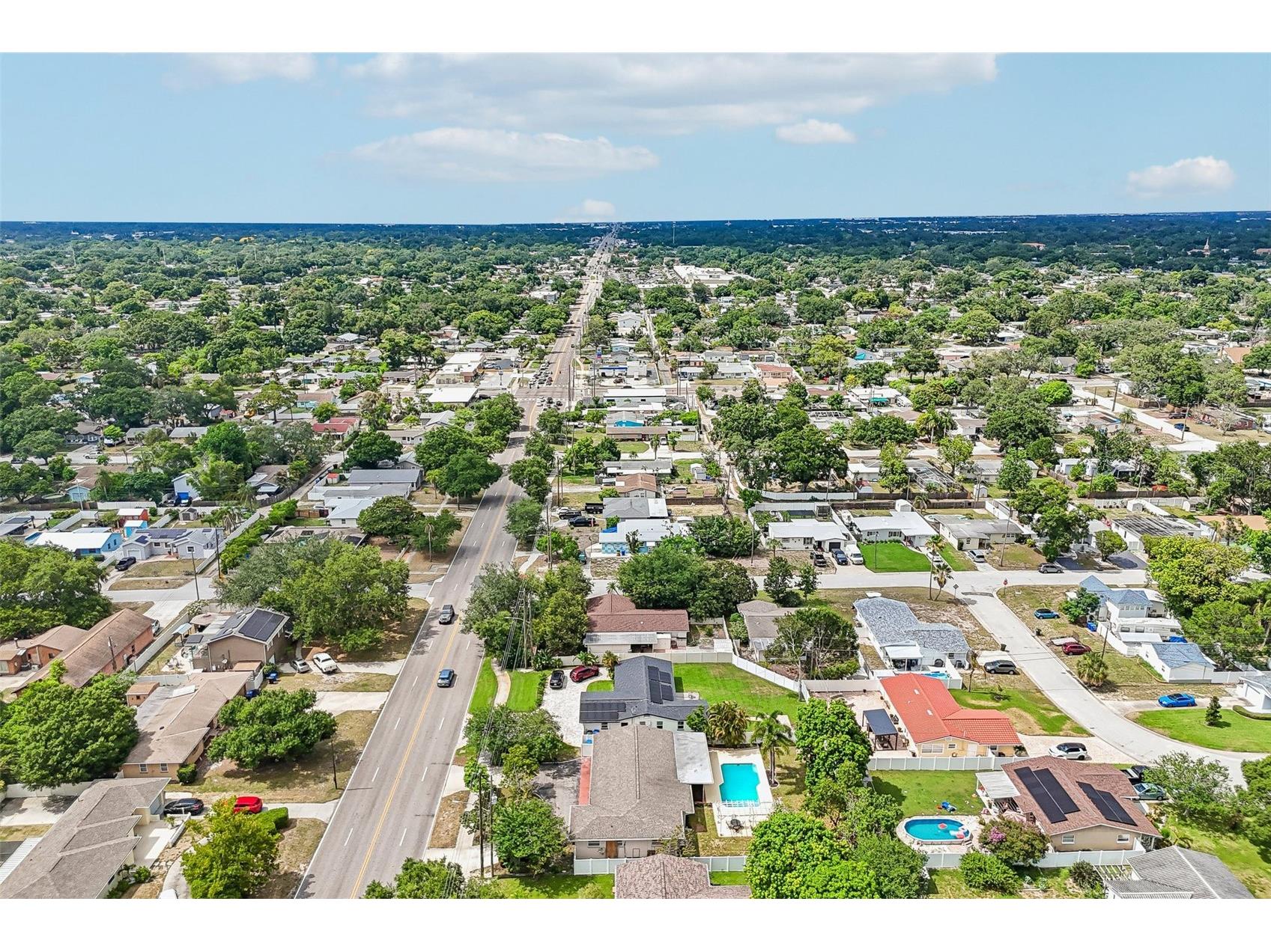 2709 49th Street N Saint Petersburg FL 33710 TB8515859 image40