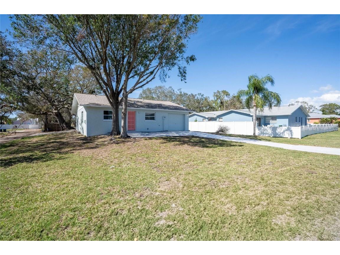 2709 57th Street S Gulfport FL 33707 TB8349202 image1