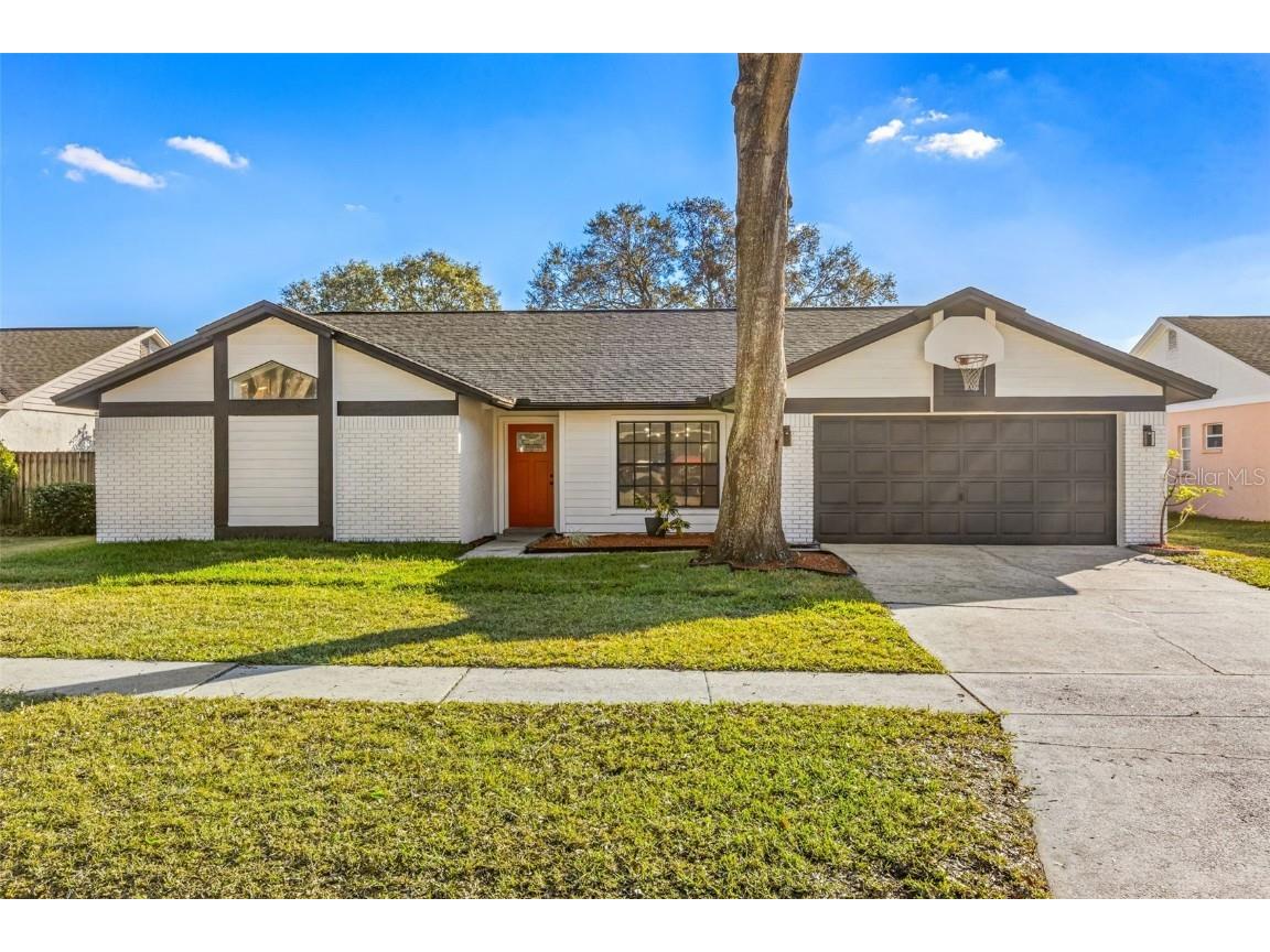 2709 Falling Leaves Drive Valrico FL 33596 TB8327521 image1