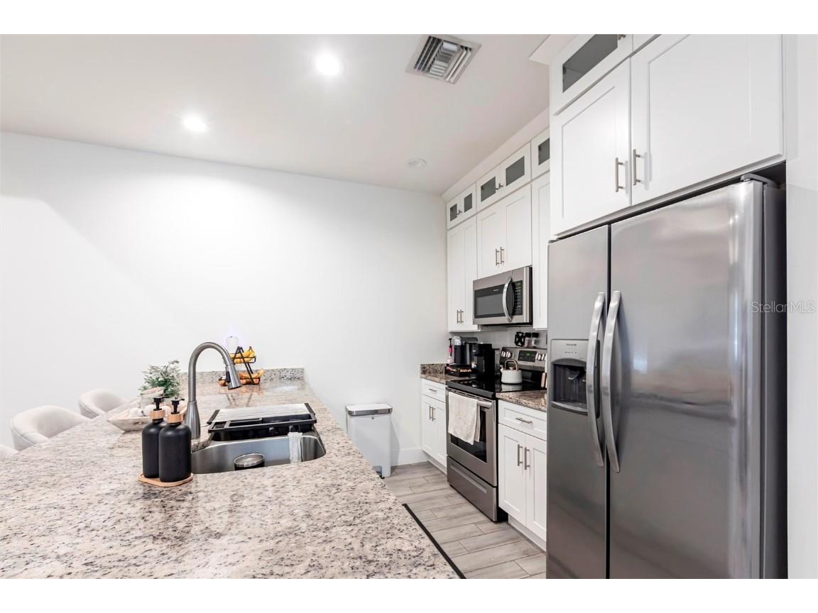 2709 Magdalina Drive #101 -102B Punta Gorda FL 33950 C7504913 image8