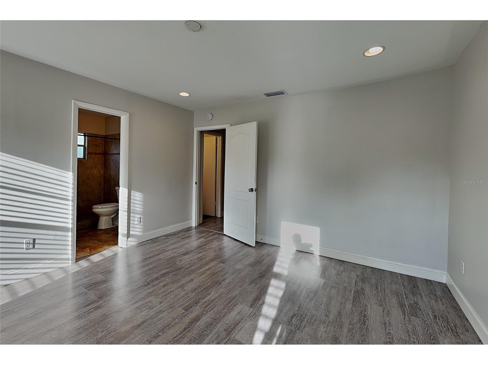2709 Manor Hill Drive Brandon FL 33511 O6421102 image7