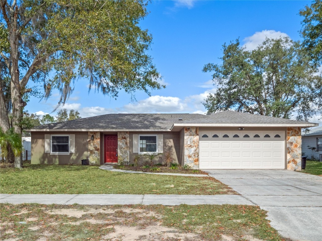 2709 N Dellwood Drive Eustis FL 32726 O6172566 image1