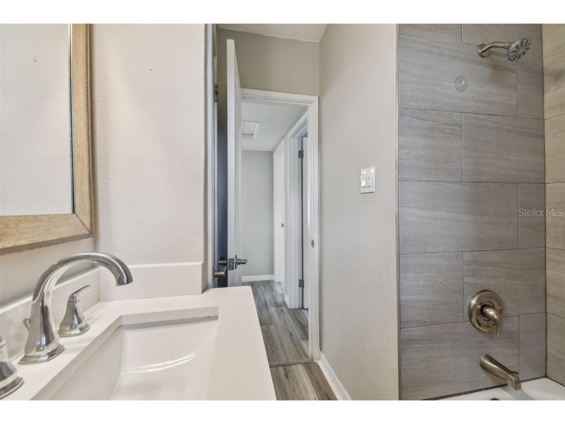 2709 S Manhattan Avenue Tampa FL 33629 TB8389819 image25