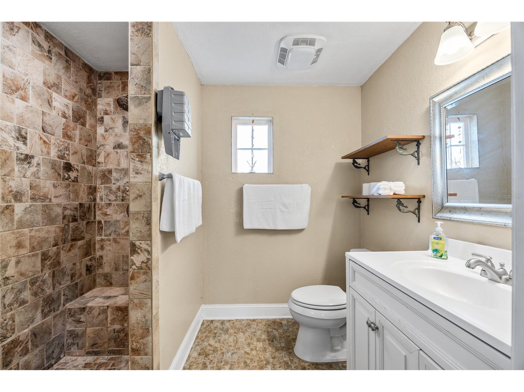 2709 Upton Street S Gulfport FL 33711 TB8393045 image21