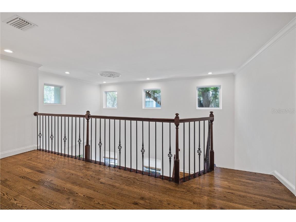 2709 W Bay Avenue Tampa FL 33611 TB8397913 image17