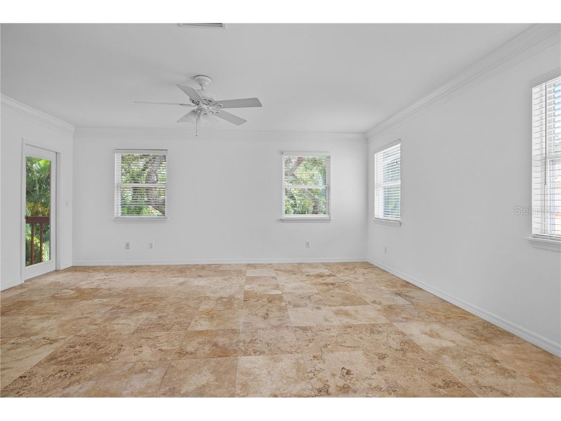 2709 W Bay Avenue Tampa FL 33611 TB8397913 image27