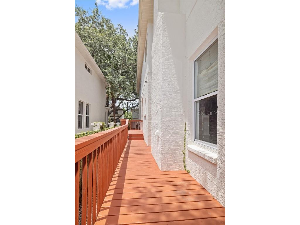2709 W Bay Avenue Tampa FL 33611 TB8397913 image37