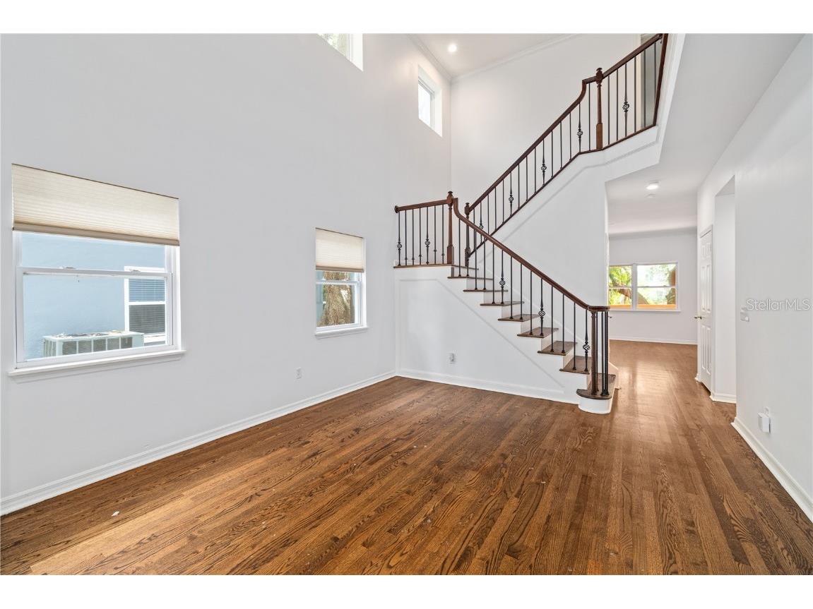 2709 W Bay Avenue Tampa FL 33611 TB8397913 image4