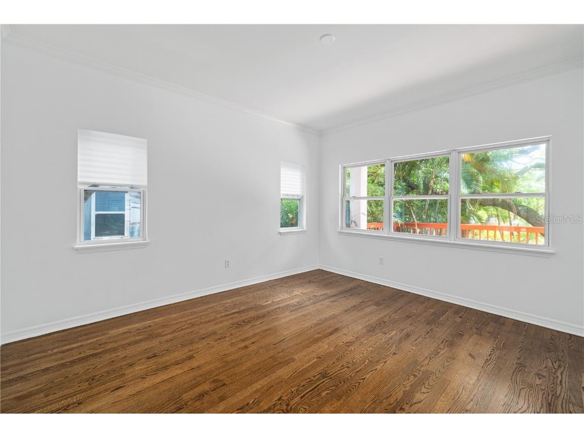 2709 W Bay Avenue Tampa FL 33611 TB8397913 image6