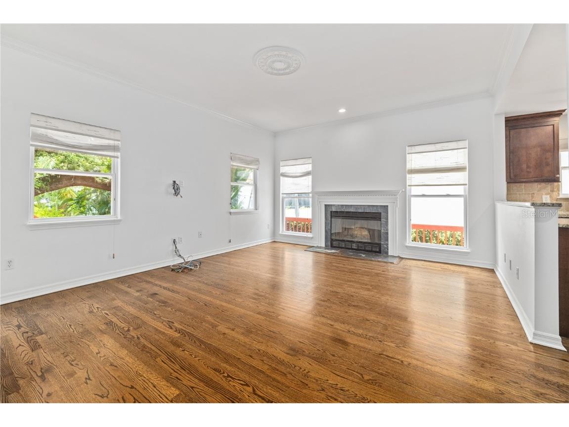 2709 W Bay Avenue Tampa FL 33611 TB8397913 image8