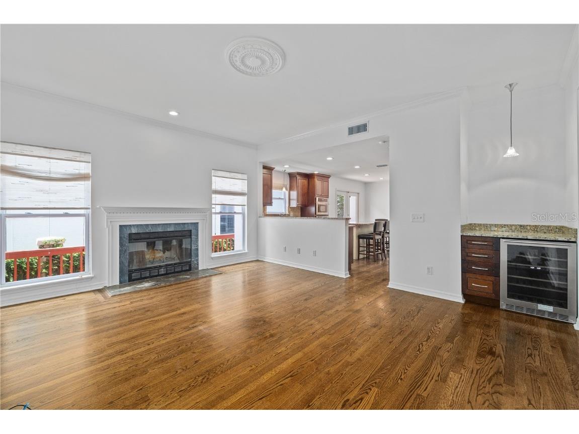 2709 W Bay Avenue Tampa FL 33611 TB8397913 image9