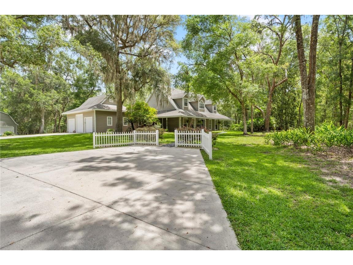 27091 Country Oak Drive Brooksville FL 34602 W7876267 image1