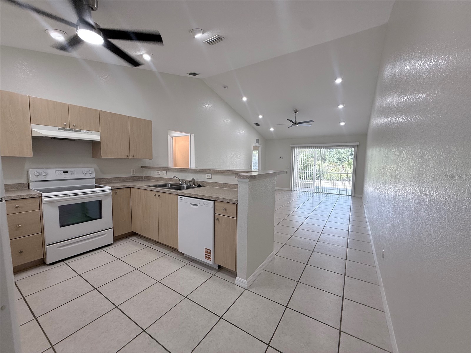 27092 Partin Drive #B Punta Gorda FL 33983 C7525015 image2