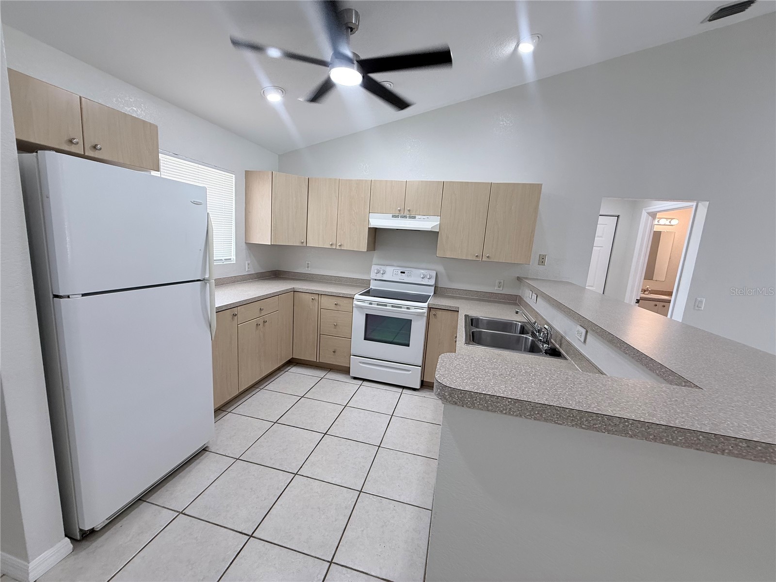 27092 Partin Drive #B Punta Gorda FL 33983 C7525015 image3