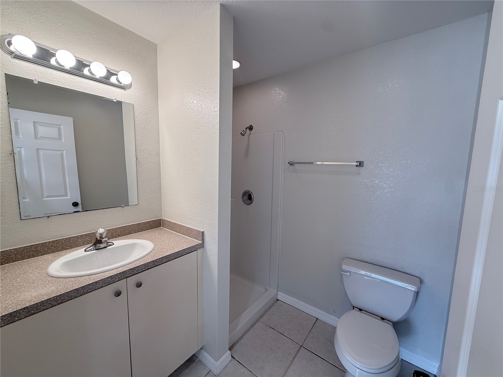 27092 Partin Drive #B Punta Gorda FL 33983 C7525015 image4