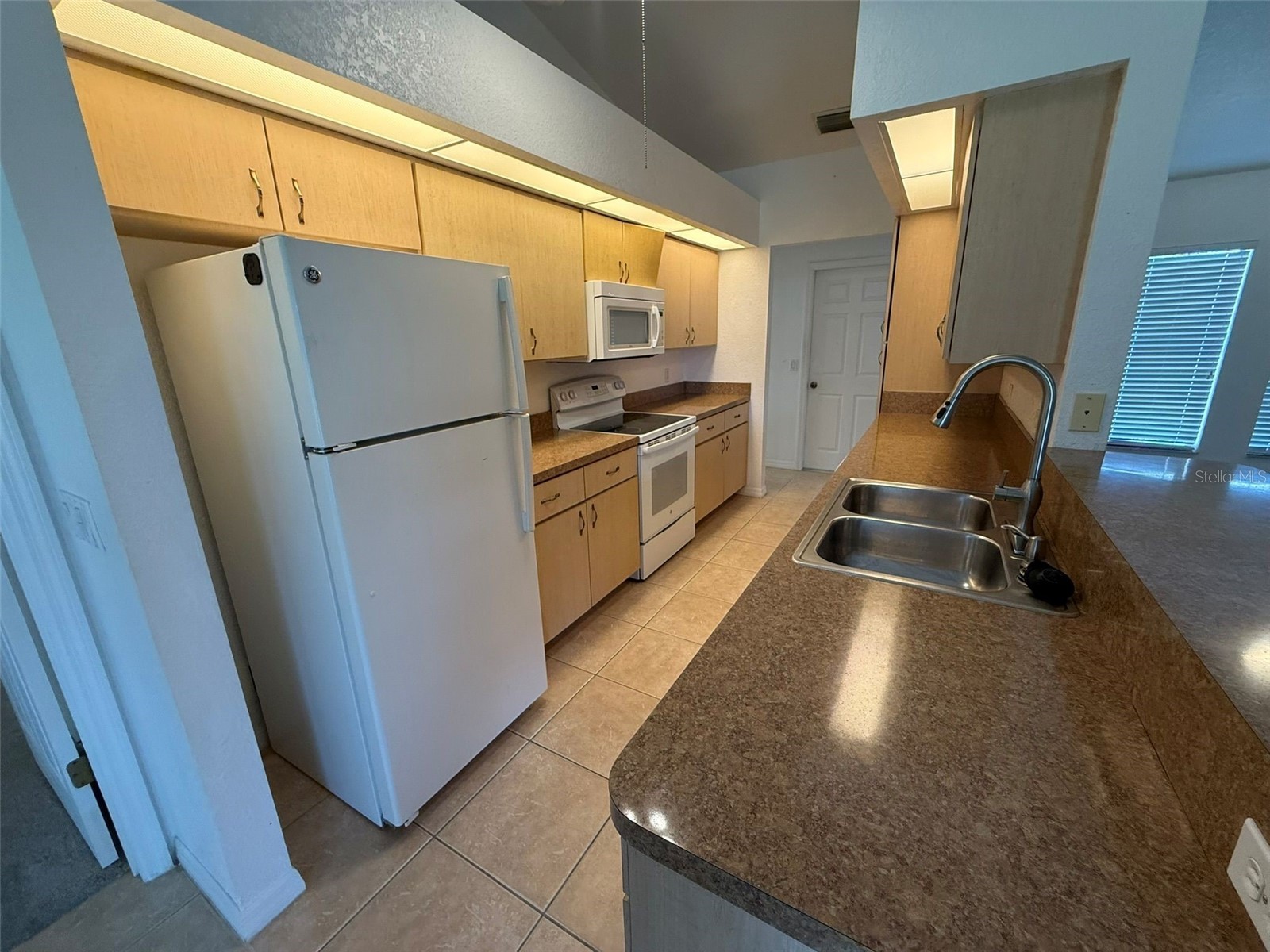 27097 Paratins Dr Punta Gorda FL 33983 C7526114 image4