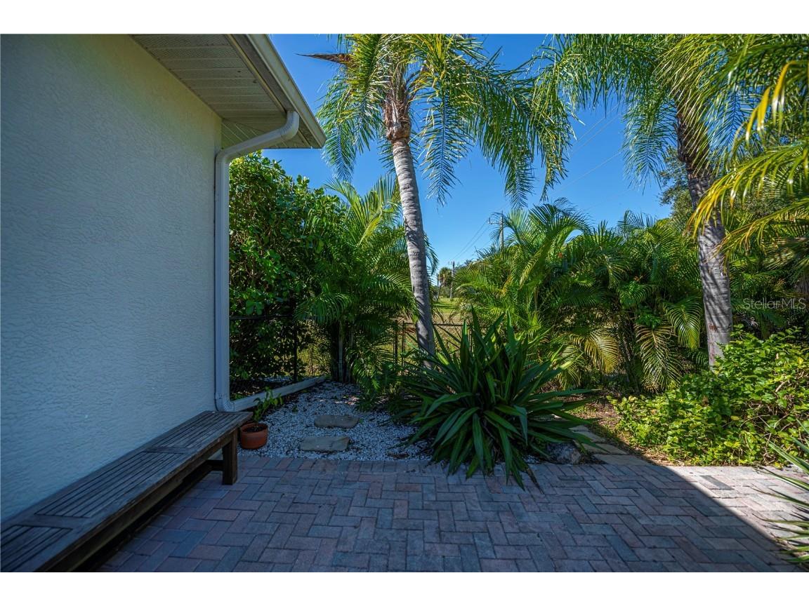 271 Annapolis Lane Rotonda West FL 33947 D6144771 image48