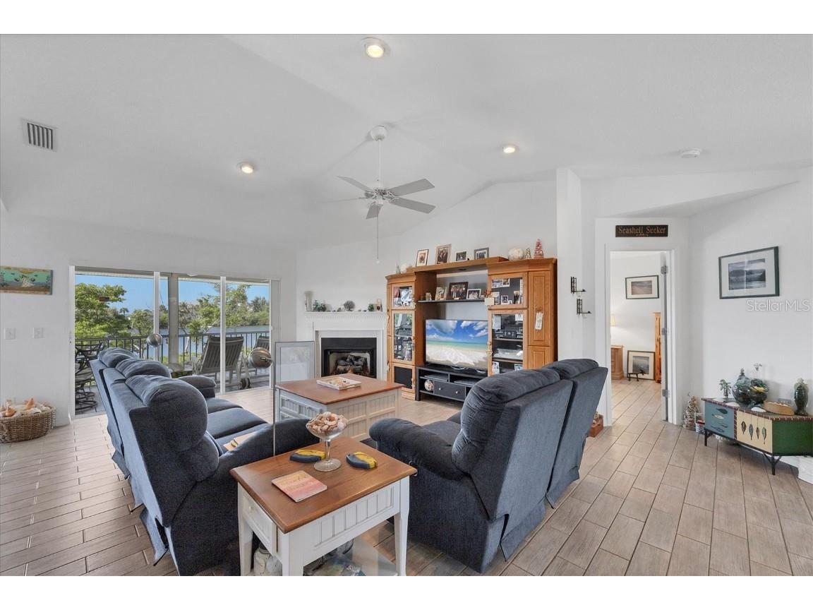 271 Bocilla Drive Placida FL 33946 - BOCILLA LAGOON D6144338 image9