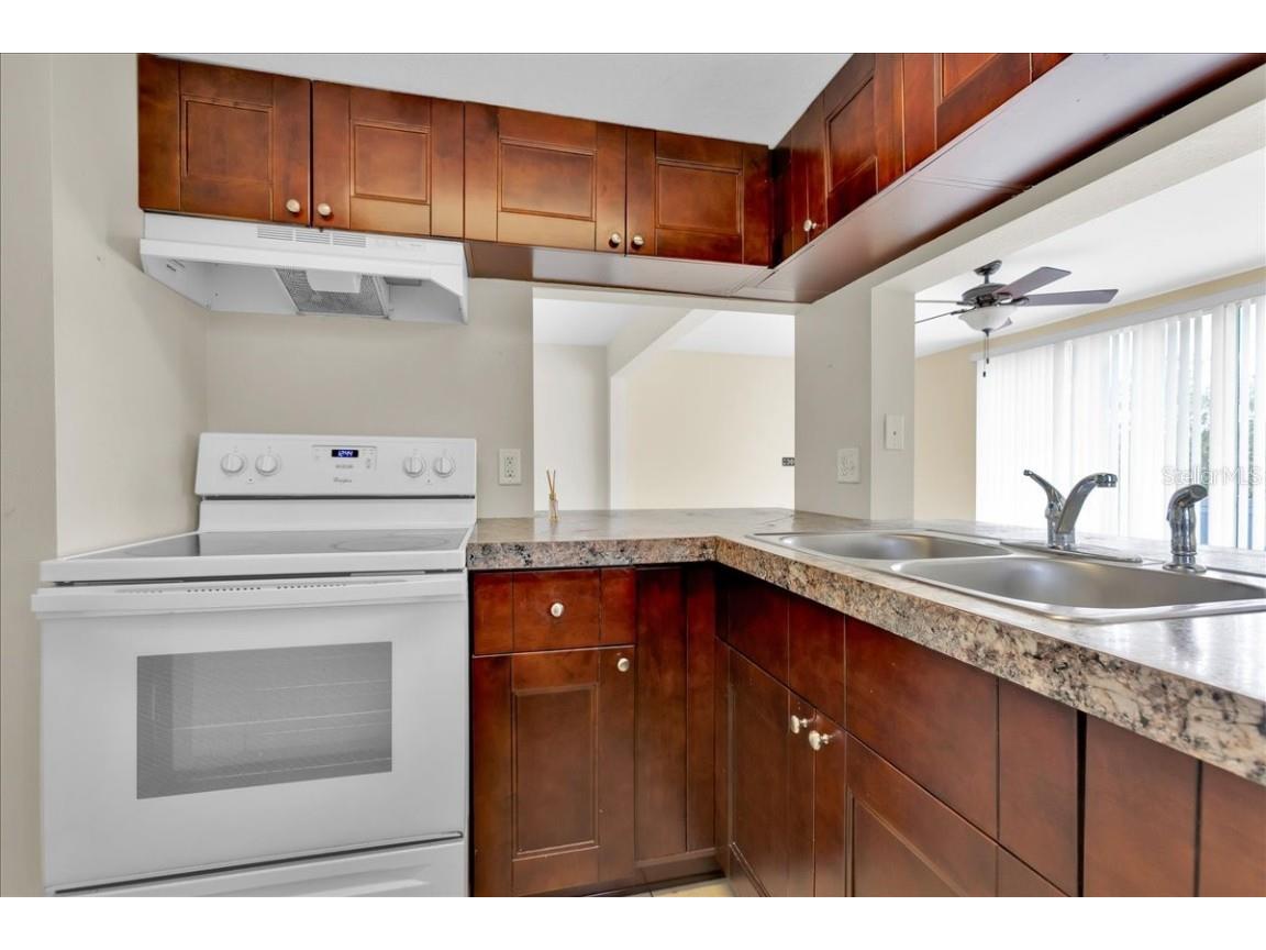 271 Caribbean Drive #MAIN UNIT Davenport FL 33897 O6371757 image5