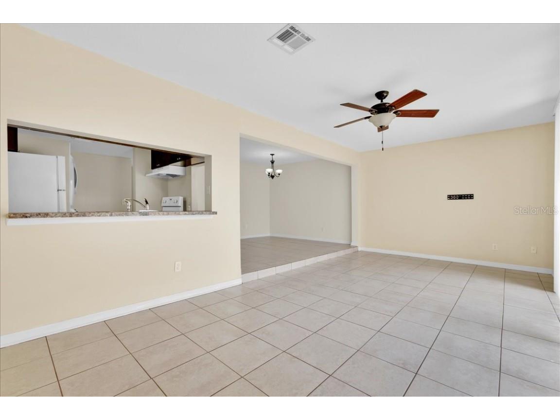 271 Caribbean Drive #MAIN UNIT Davenport FL 33897 O6371757 image8
