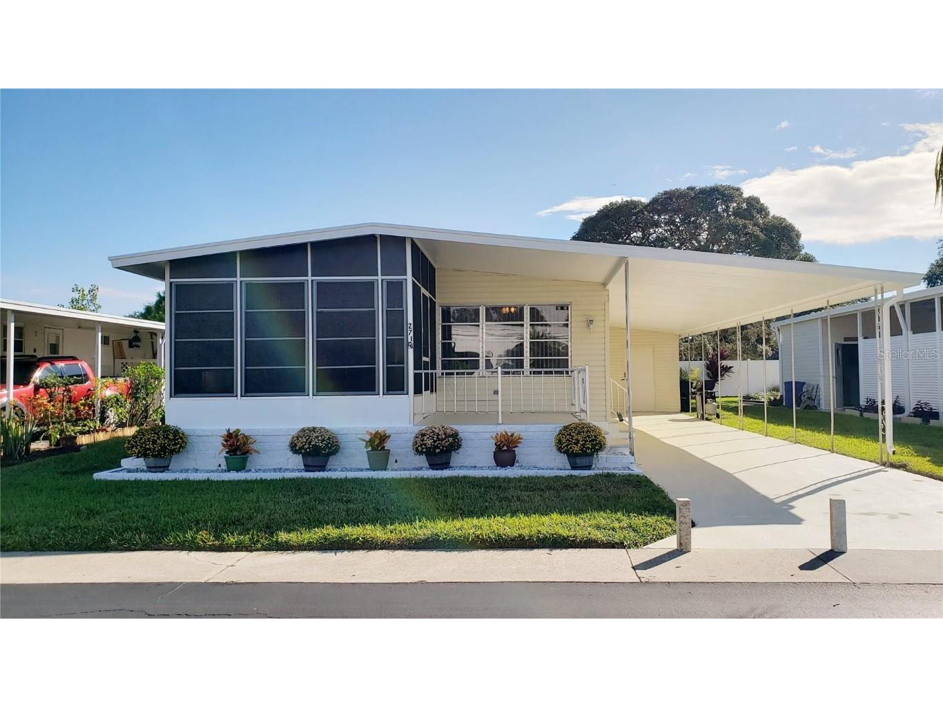 271 Northgate Drive Tarpon Springs FL 34689 U8141366 image1