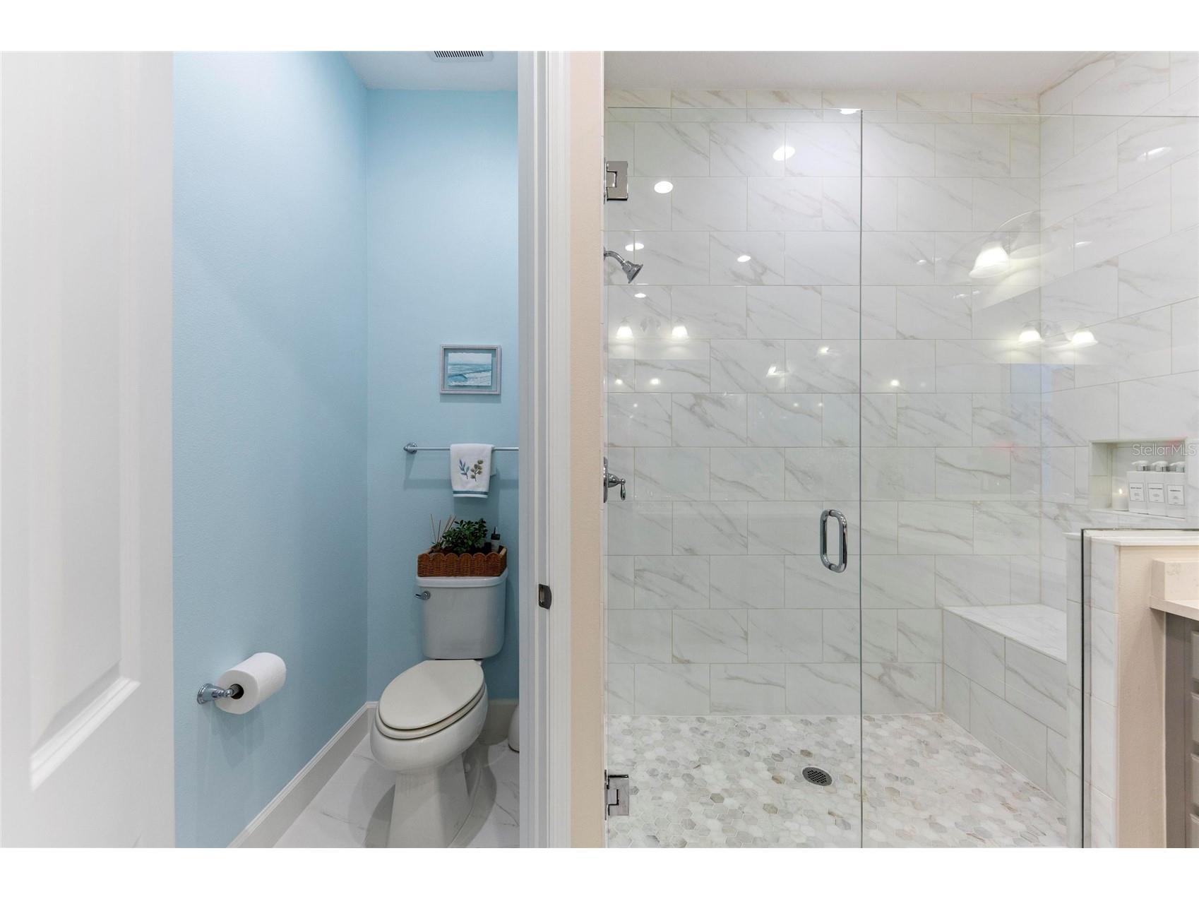 271 Saint Lucia Drive #202 Bradenton FL 34209 - ANNA MARIA SOUNDSAPPHIRE LAKE A4690099 image32