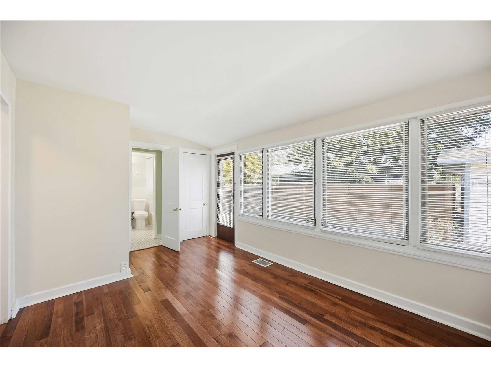 2710 3rd Avenue W Bradenton FL 34205 A4680861 image27