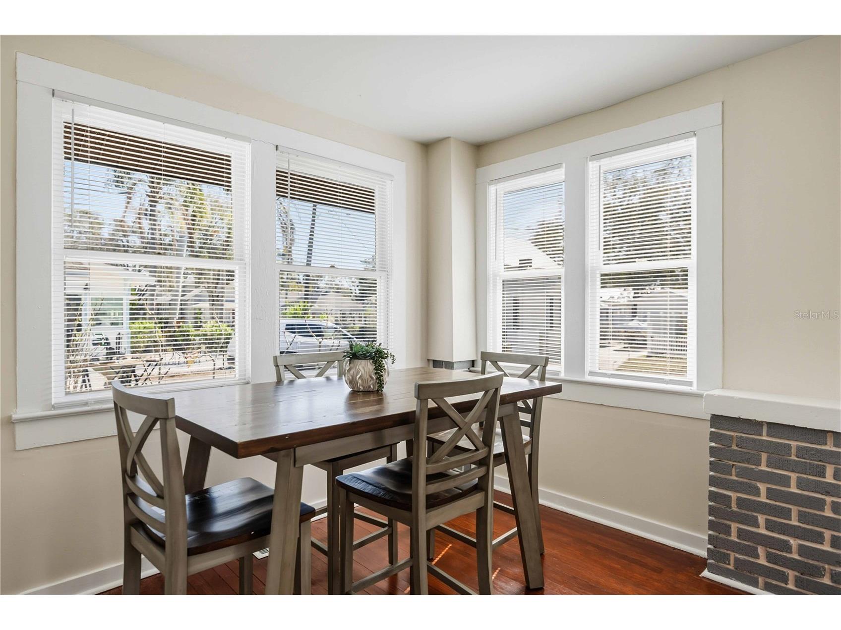2710 3rd Avenue W Bradenton FL 34205 A4680861 image9