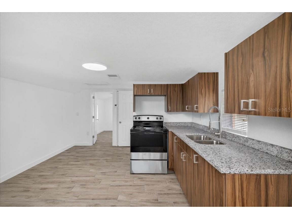 2710 53rd Avenue N Saint Petersburg FL 33714 TB8422757 image22