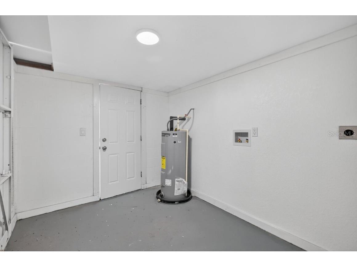 2710 53rd Avenue N Saint Petersburg FL 33714 TB8422757 image9