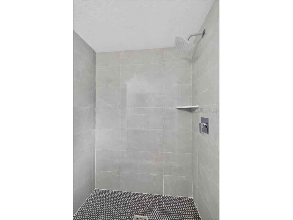 2710 53rd Avenue N Saint Petersburg FL 33714 TB8424402 image15