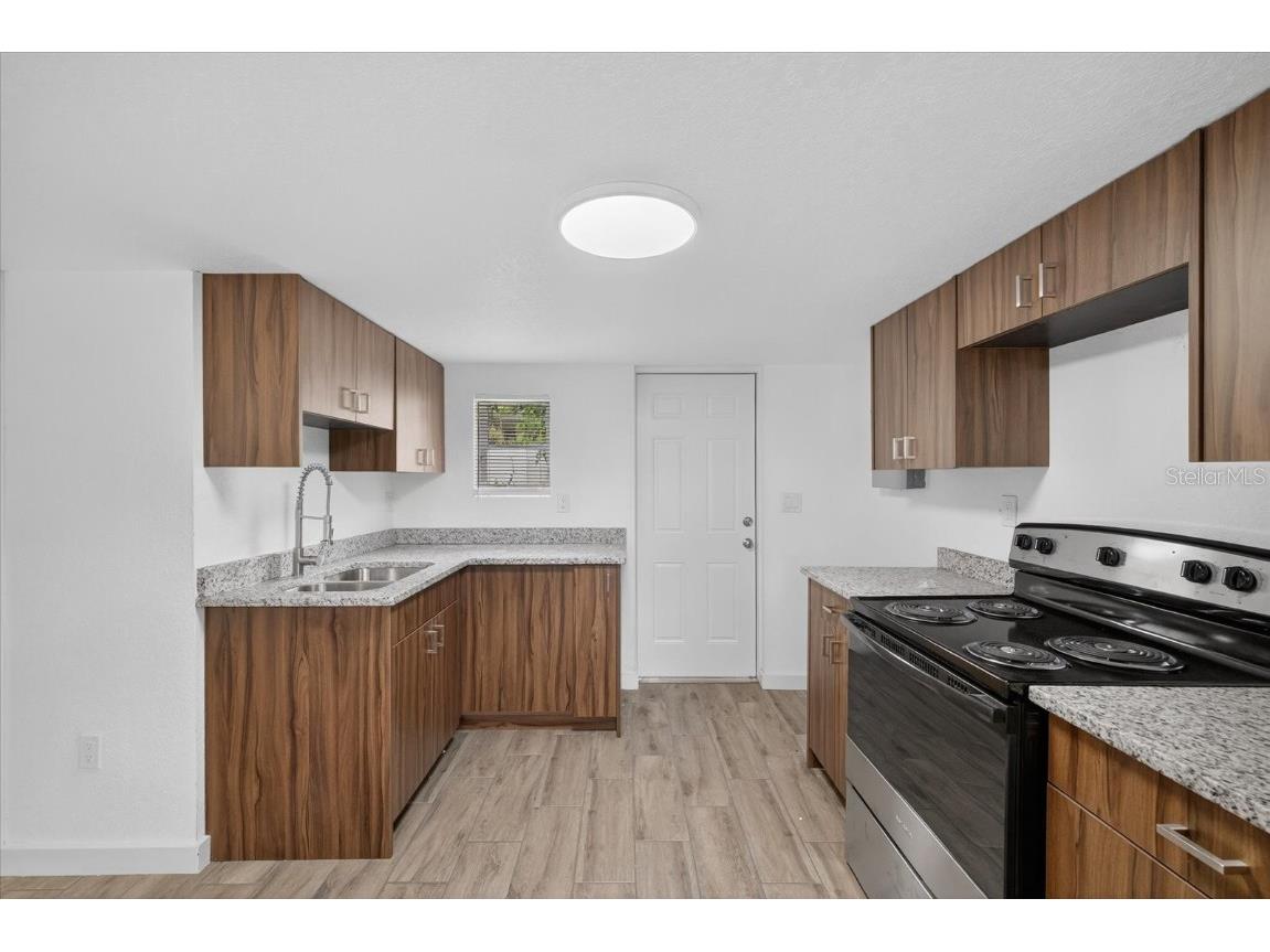 2710 53rd Avenue N Saint Petersburg FL 33714 TB8424402 image18