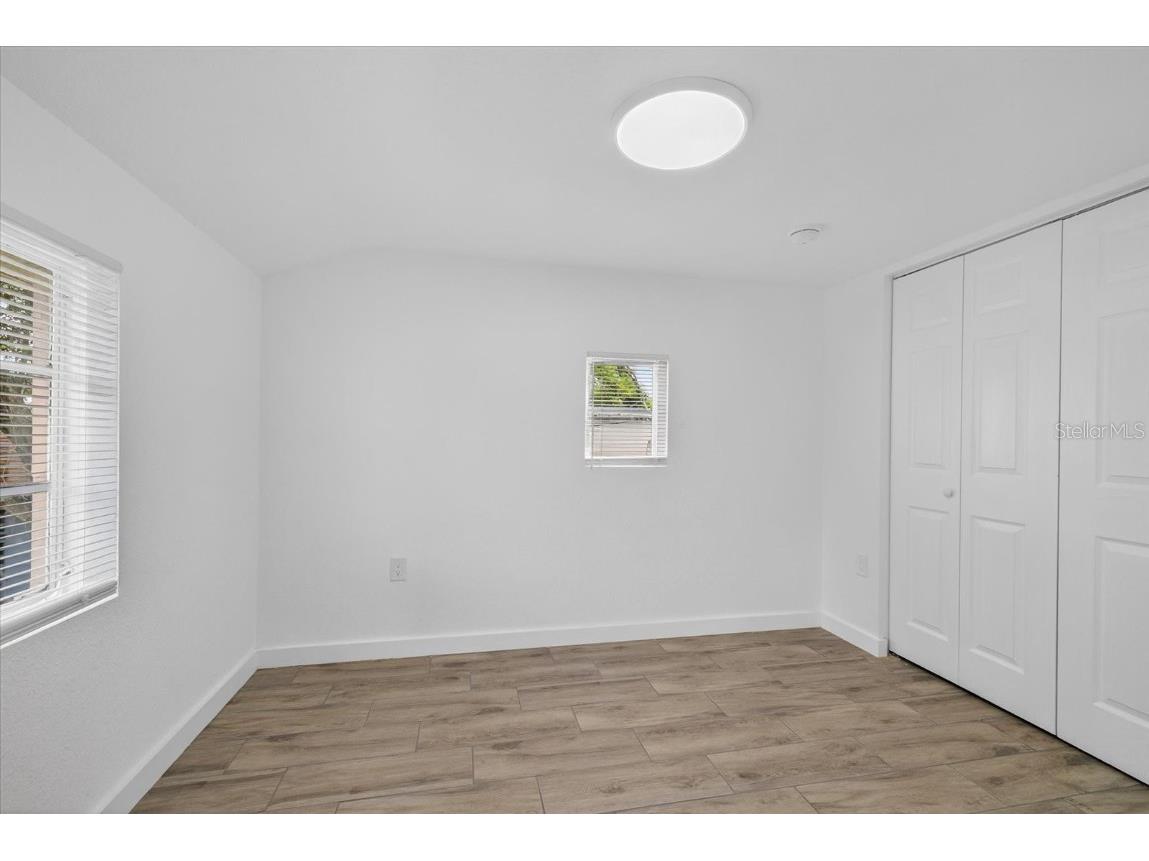 2710 53rd Avenue N Saint Petersburg FL 33714 TB8424402 image28